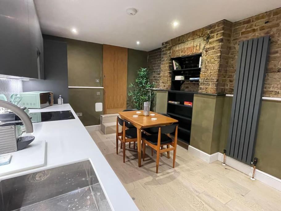 Exposed Brick Flat Finsbury Park Apartment London Exterior photo